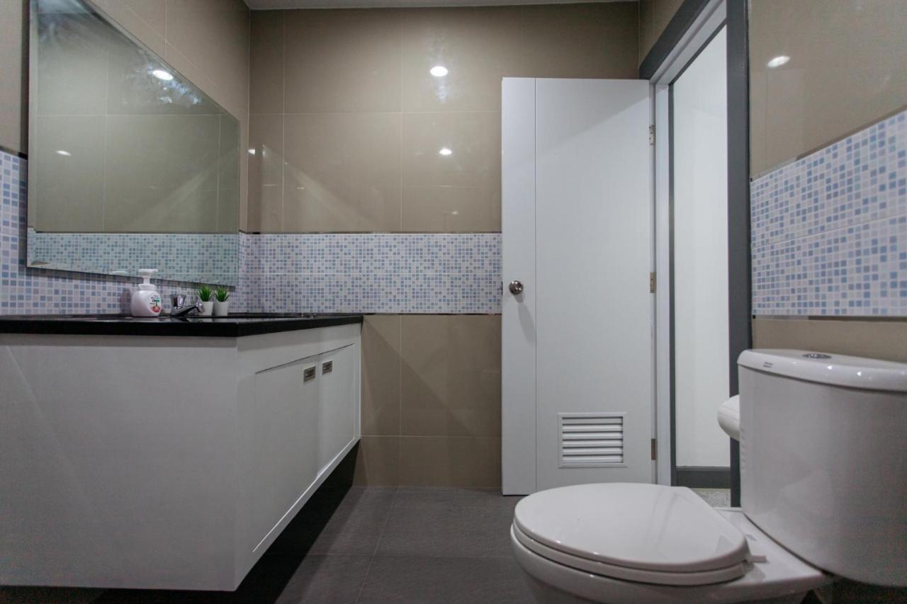 Estúdio Apartamento de 45m2, com 1 casa de banho, na área Silom Banguecoque Exterior foto